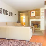 Liiiving In Caminha | Oak Tree Chill House
