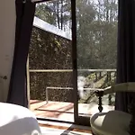 Liiiving In Caminha | Oak Tree Chill House