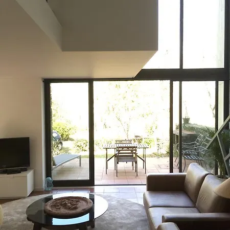 Сasa de vacaciones Liiiving In | Oak Tree Chill House