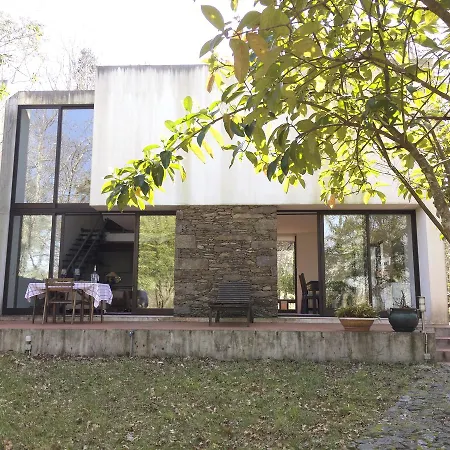 Liiiving In | Oak Tree Chill House קמיניה