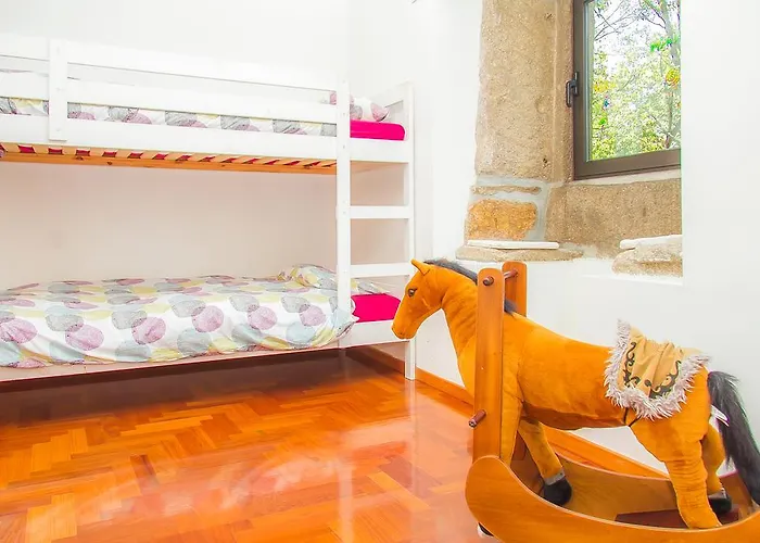 Dom wakacyjny Liiiving In | Oak Tree Chill House Caminha